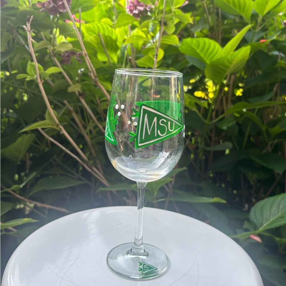 MSU Green Wine Glass
